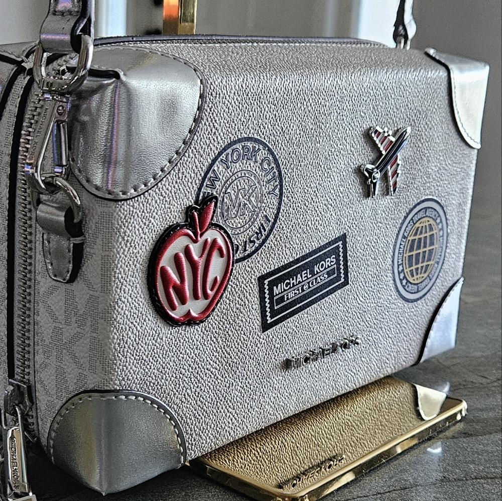 NWT Michael Kors Silver Wallet and Crossbody Set